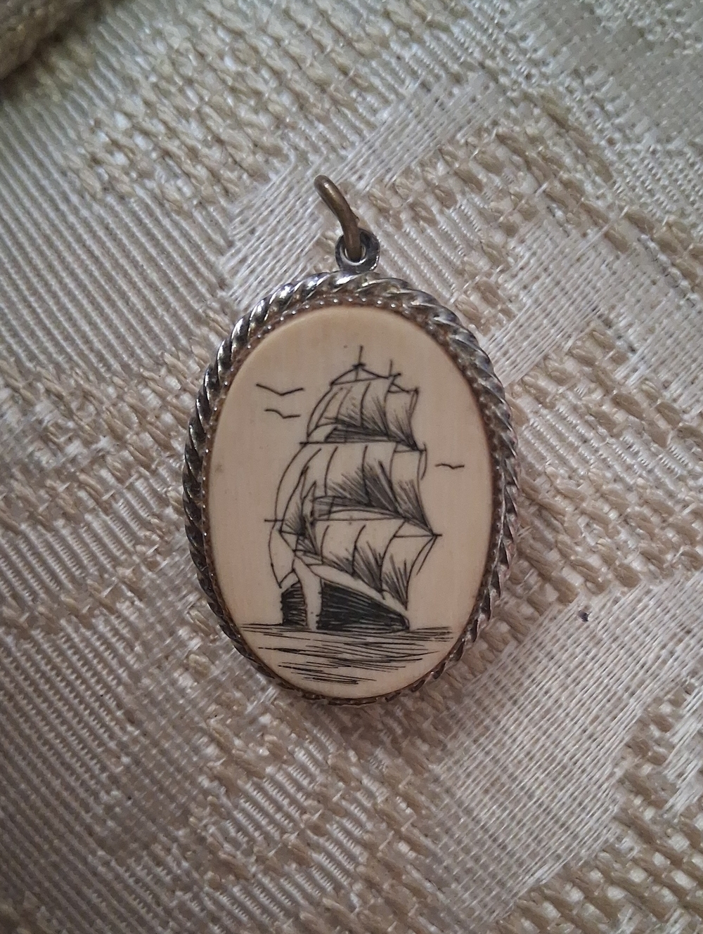 Vintage Ship Scrimshaw Pendant   Brooch